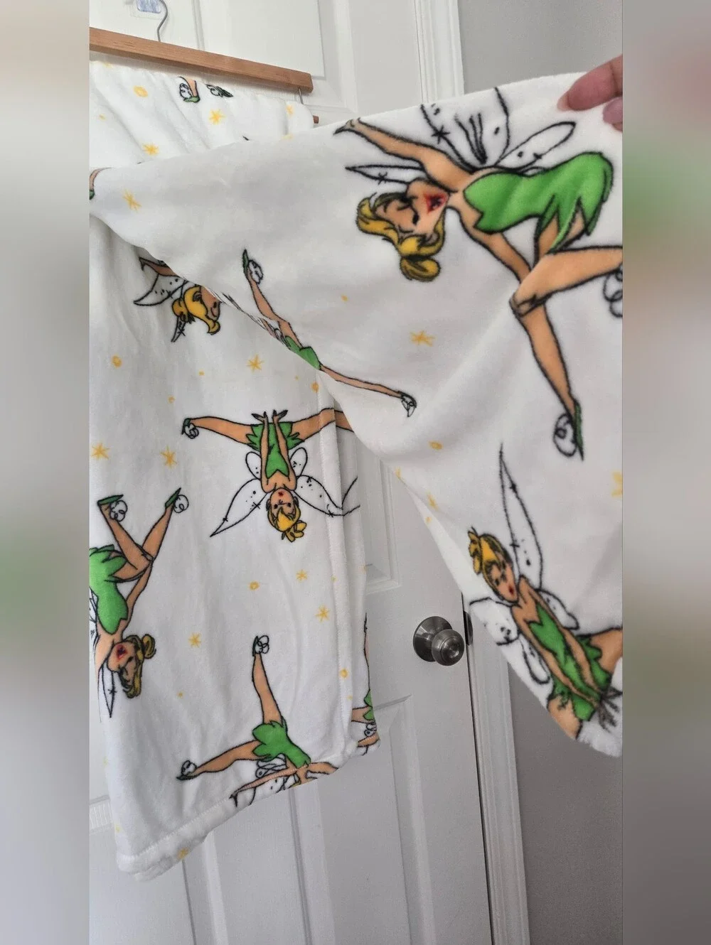 Disney TinkerBell White and Green Plush Throw Blanket Tink